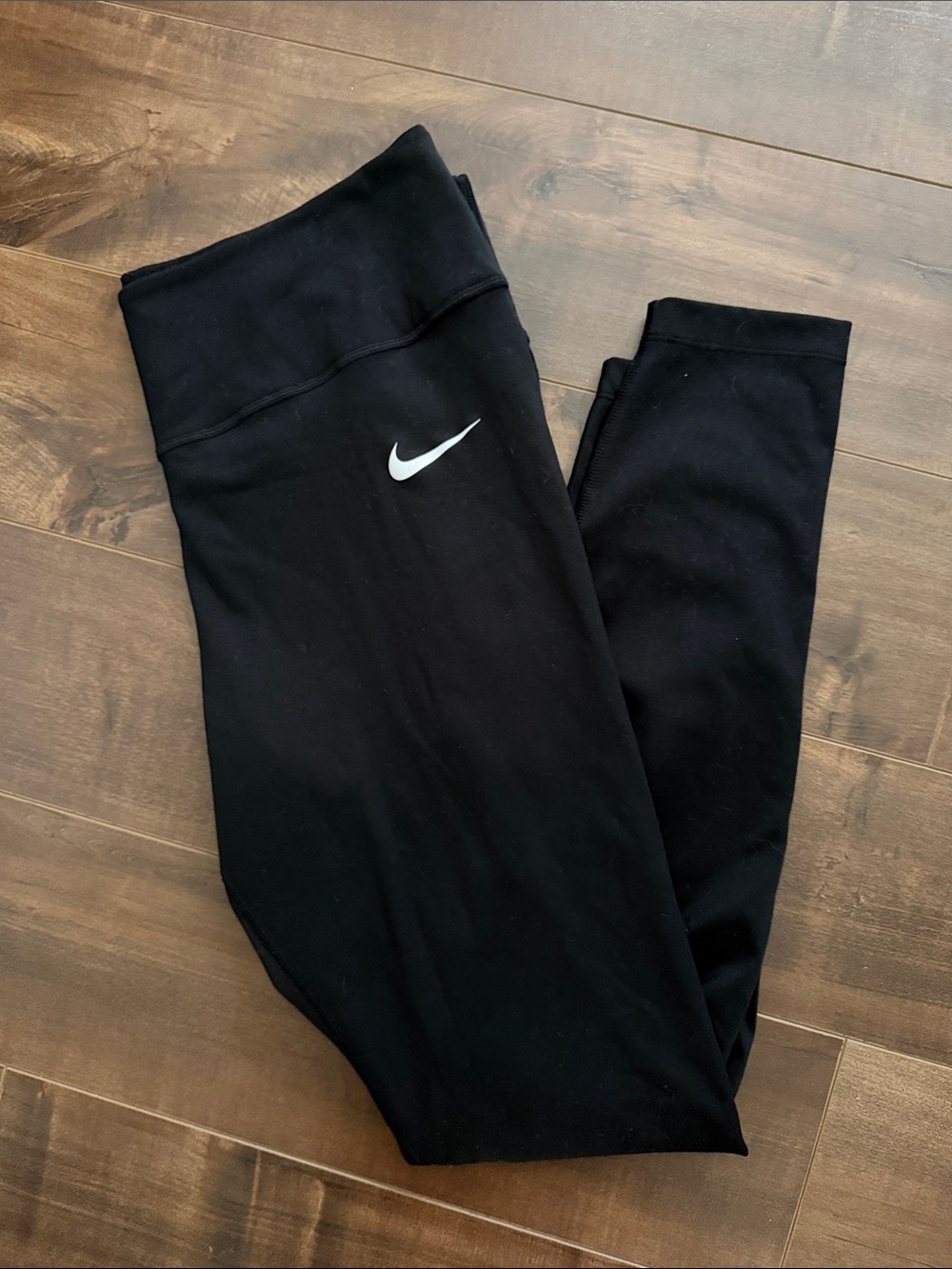 Nike Black Girls' Athletic Leggings with White Swoosh